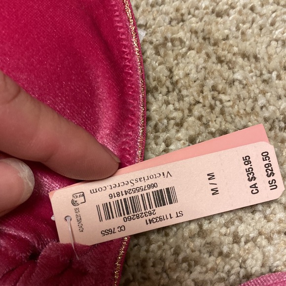 NWT Victoria’s Secret Velvet Pink SZ M Triangle Bikini Top - Picture 4 of 8
